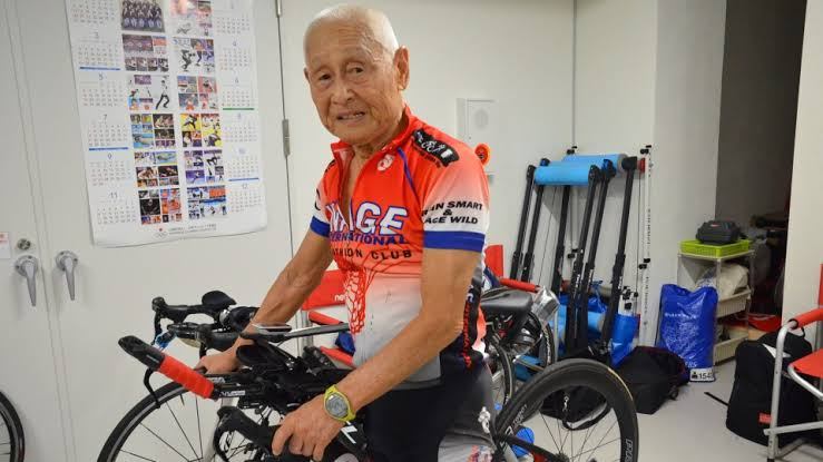 Worlds oldest Ironman plans to keep competing into his 90s