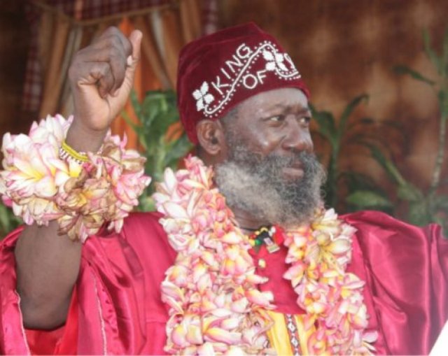 Maharaj Ji tasks Buhari on speedy completion of corruption cases