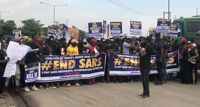 ENDSARS Protests: Buhari meets NASS leadership at Aso Villa