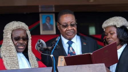 Malawis new president sworn in