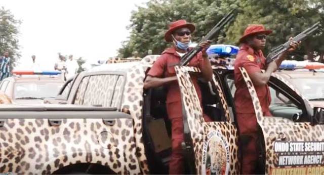 Amotekun apprehends 11 suspected bandits in Oyo