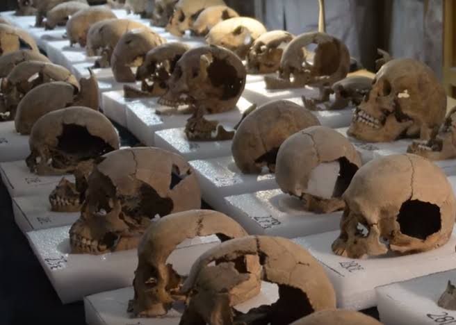Mexican experts find 119 more skulls thought to be part of Aztec wall