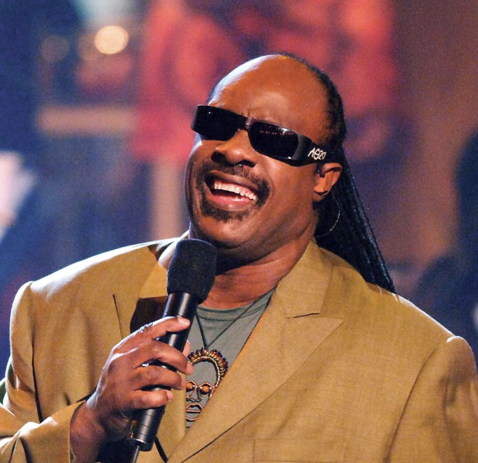 Stevie Wonder releases two new love songs