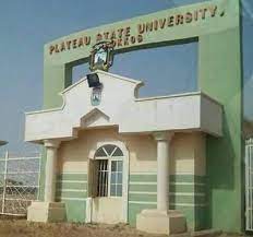 Plateau: Protesting student falls off vehicle, dies