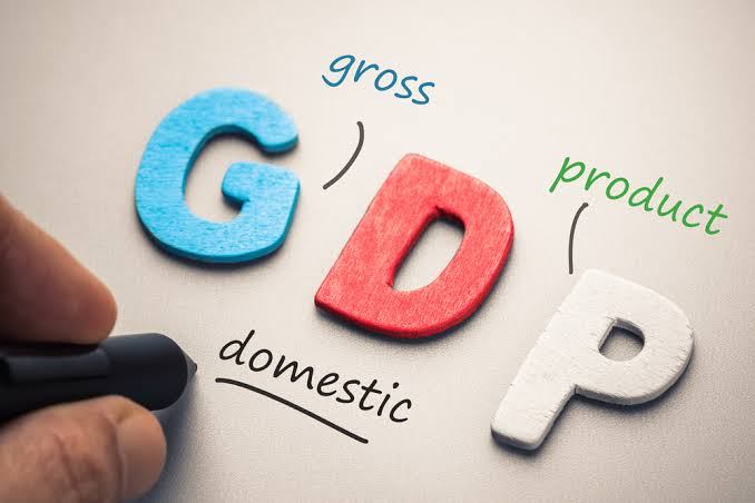 GDP: Financial experts urge FG to suspend request for foreign loans