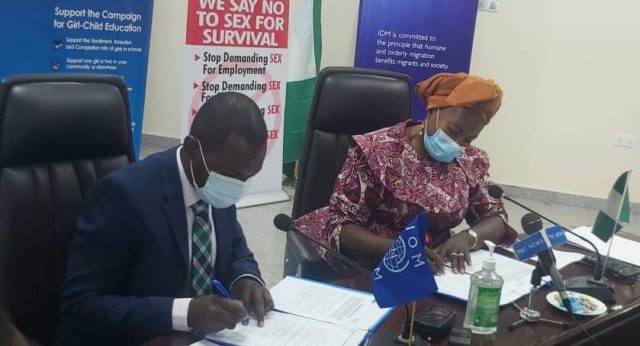 FG, IOM, sign MoU on reintegrating migrant women, children